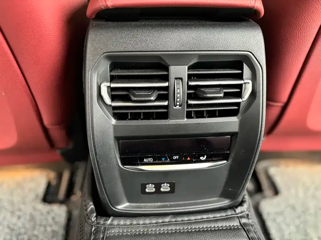 BMW i3 2023 из CN, фото 7