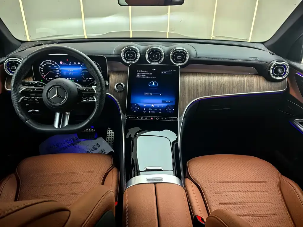 Mercedes-Benz GLC PHEV 2025 из CN, фото 4