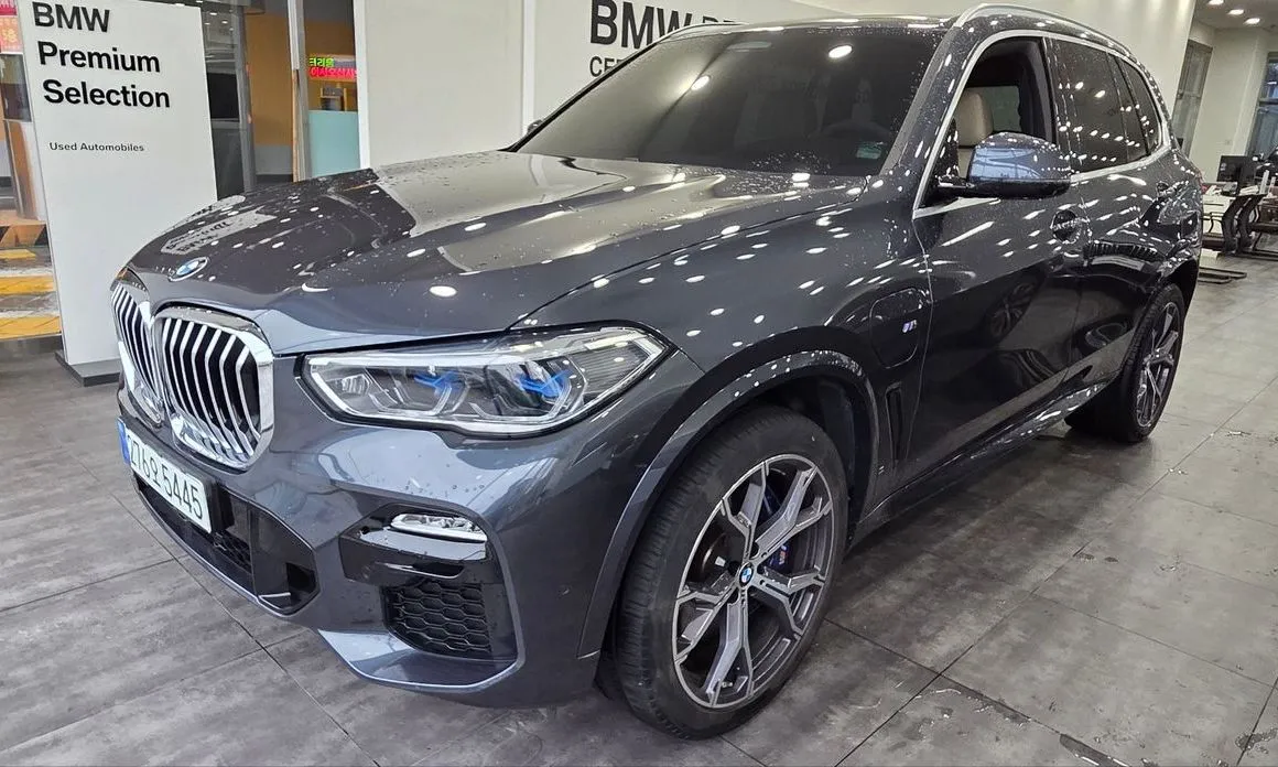 BMW X5 — фото 1