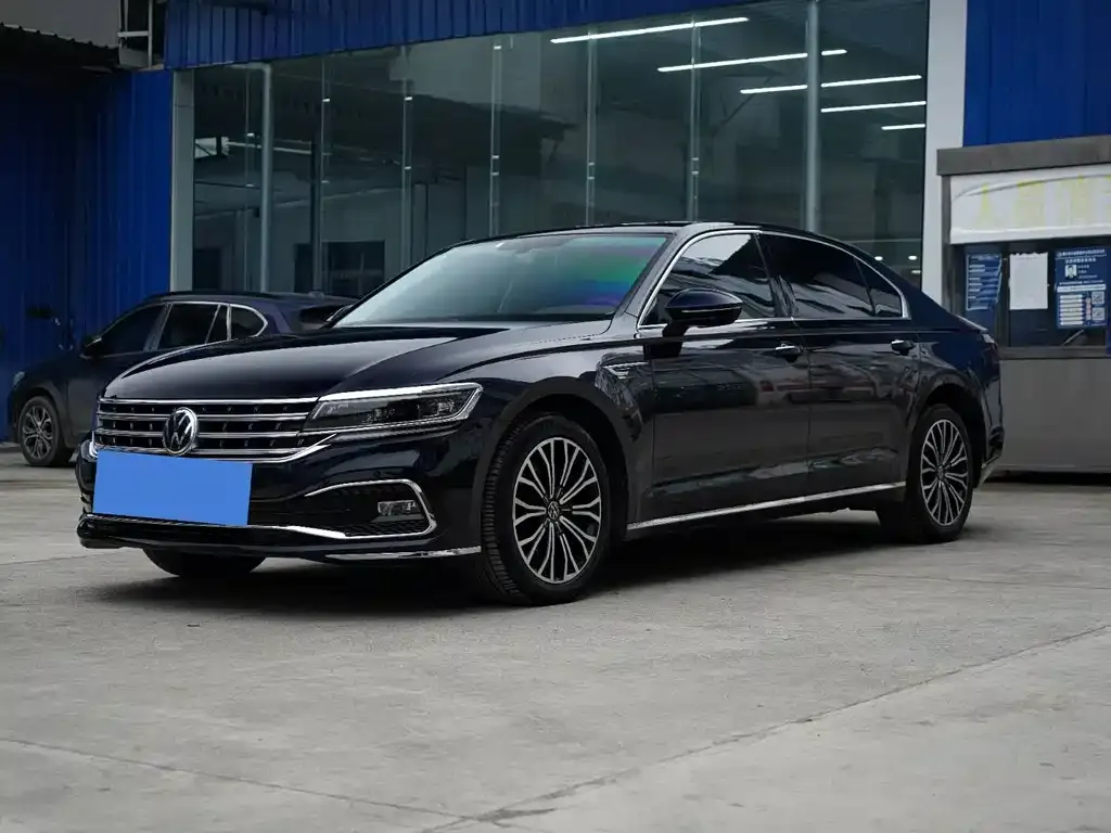 Volkswagen Phideon — фото 1