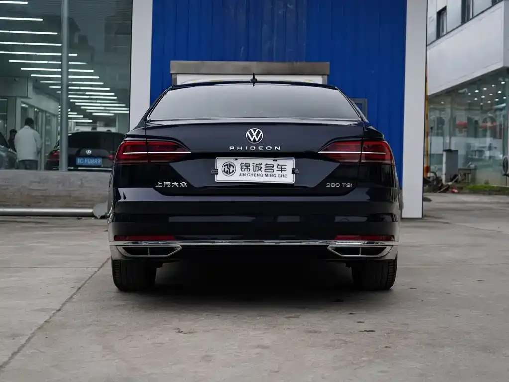 Volkswagen Phideon — фото 4