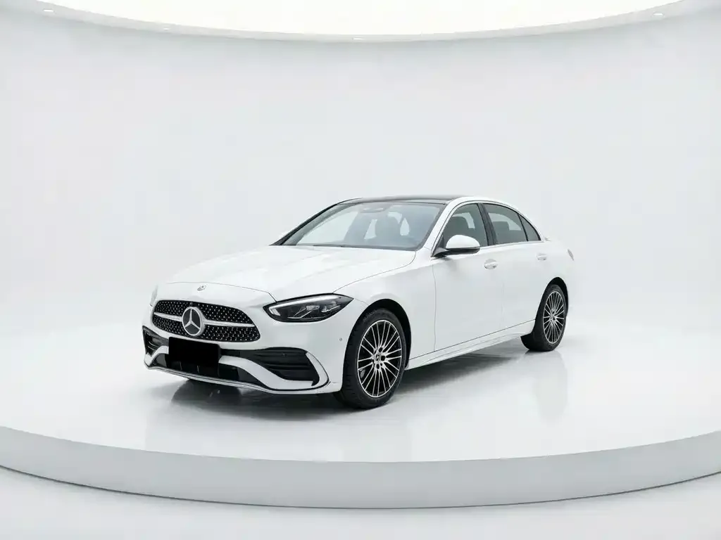 Mercedes-Benz C-Class — фото 1