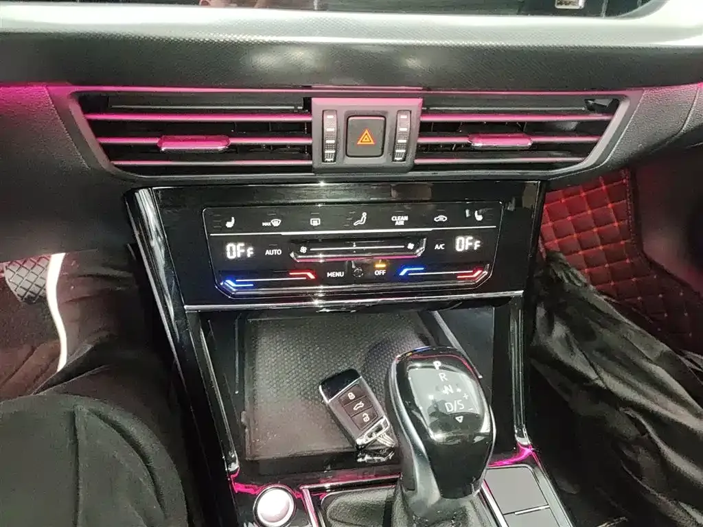 Volkswagen Passat — фото 10