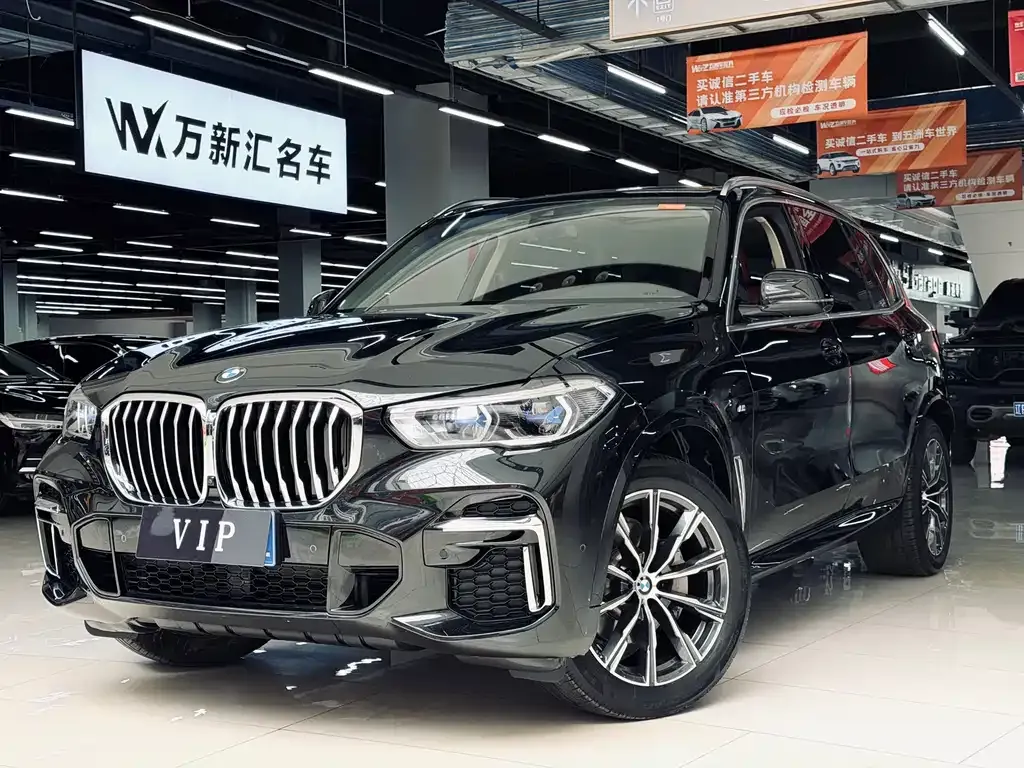 BMW X5 — фото 1