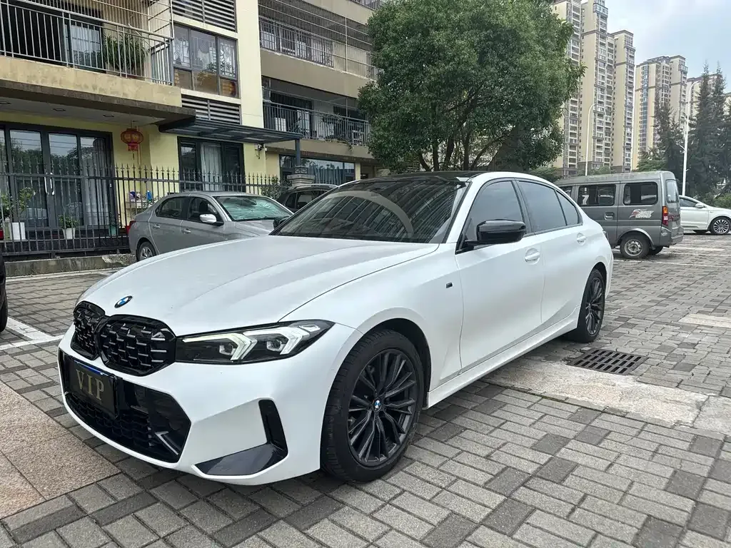BMW 3 Series — фото 1