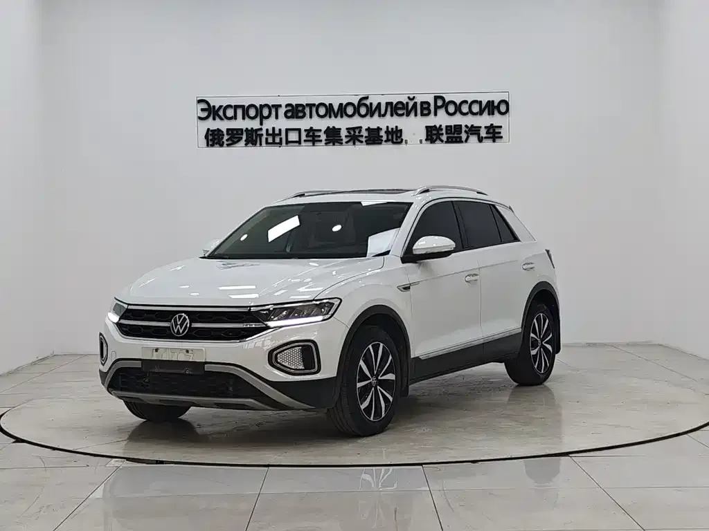 Volkswagen T-Roc — фото 1