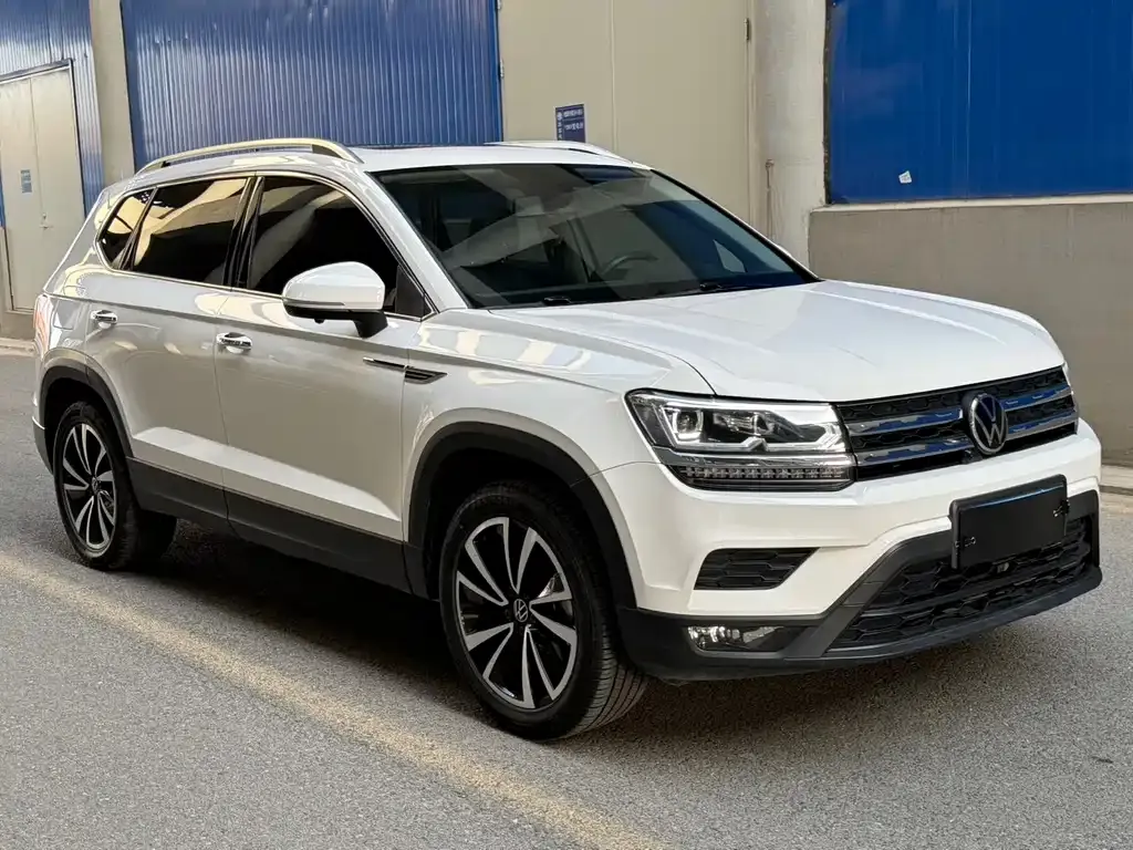 Volkswagen Tharu — фото 10