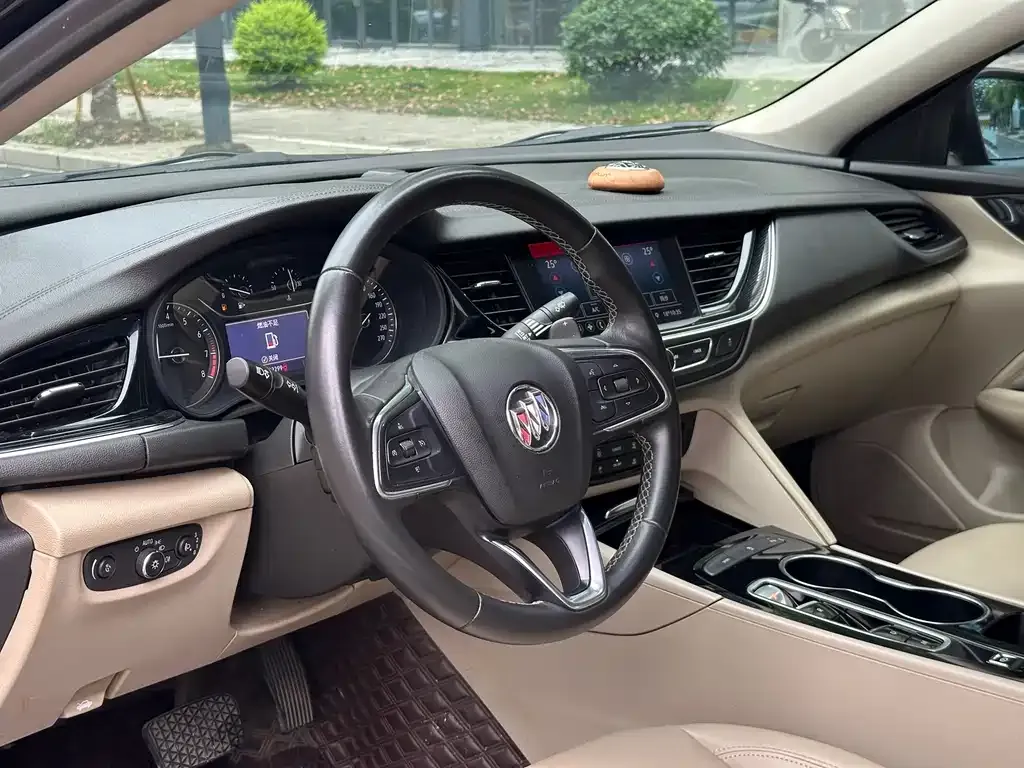 Buick Regal — фото 6