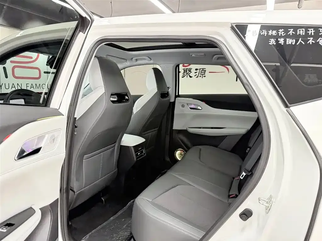 Changan UNI-Z 2025 из CN, фото 8