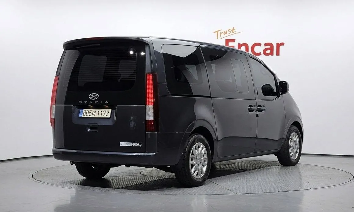 Hyundai Staria — фото 4