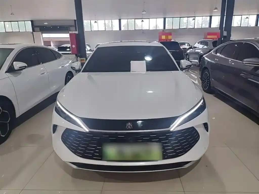 BYD Qin L — фото 2