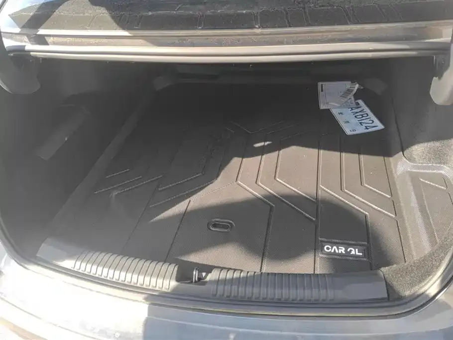 Roewe M7 DMH 2025 из CN, фото 4