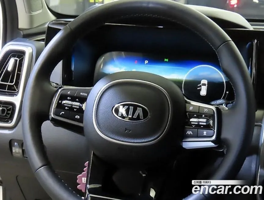 Kia Sorento — фото 5