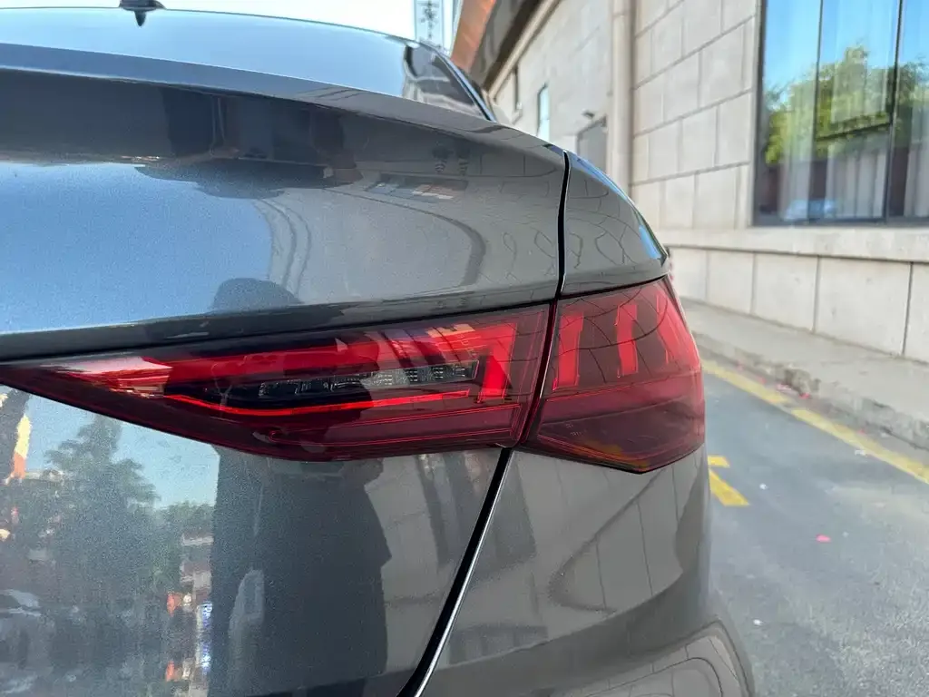 Audi A3 2023 из CN, фото 5