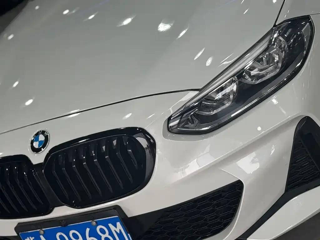 BMW 1 Series 2023 из CN, фото 5