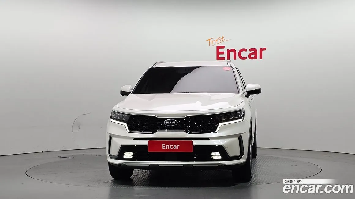 Kia Sorento — фото 4