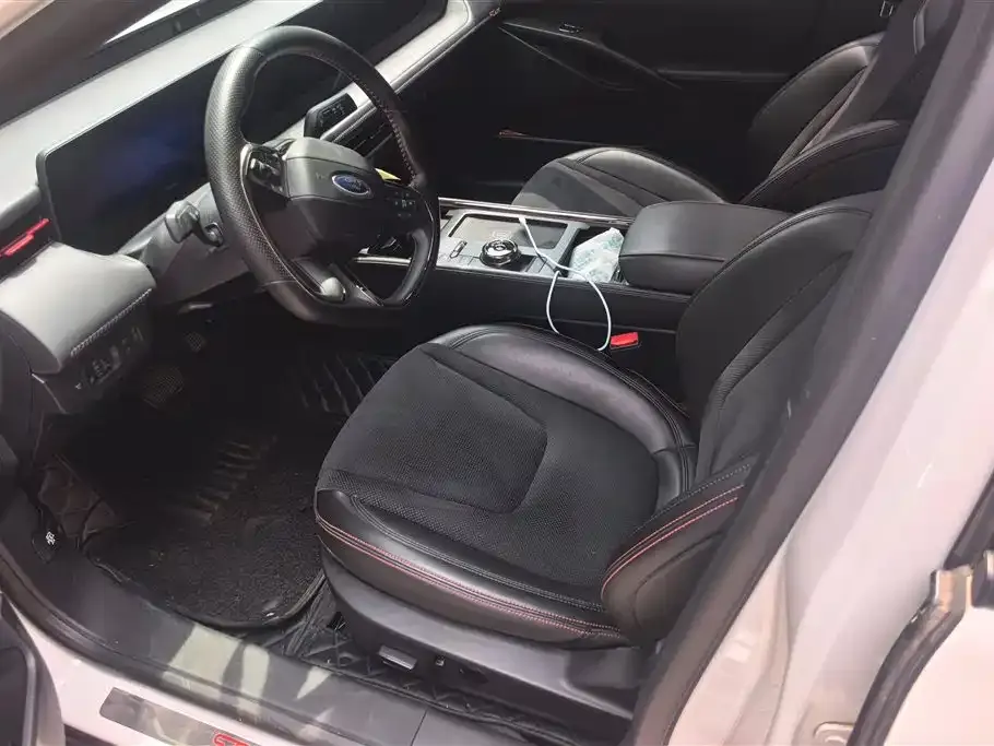 Ford Evos 2022 из CN, фото 5