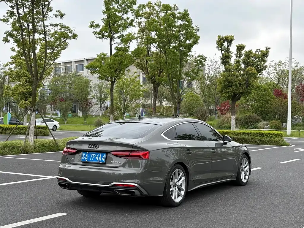 Audi A5 (Import) — фото 9