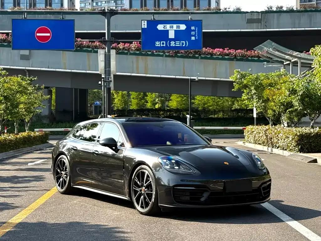 Porsche Panamera — фото 6