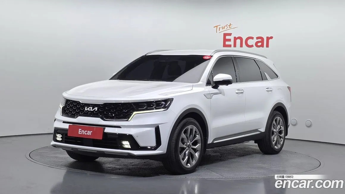 Kia Sorento — фото 1