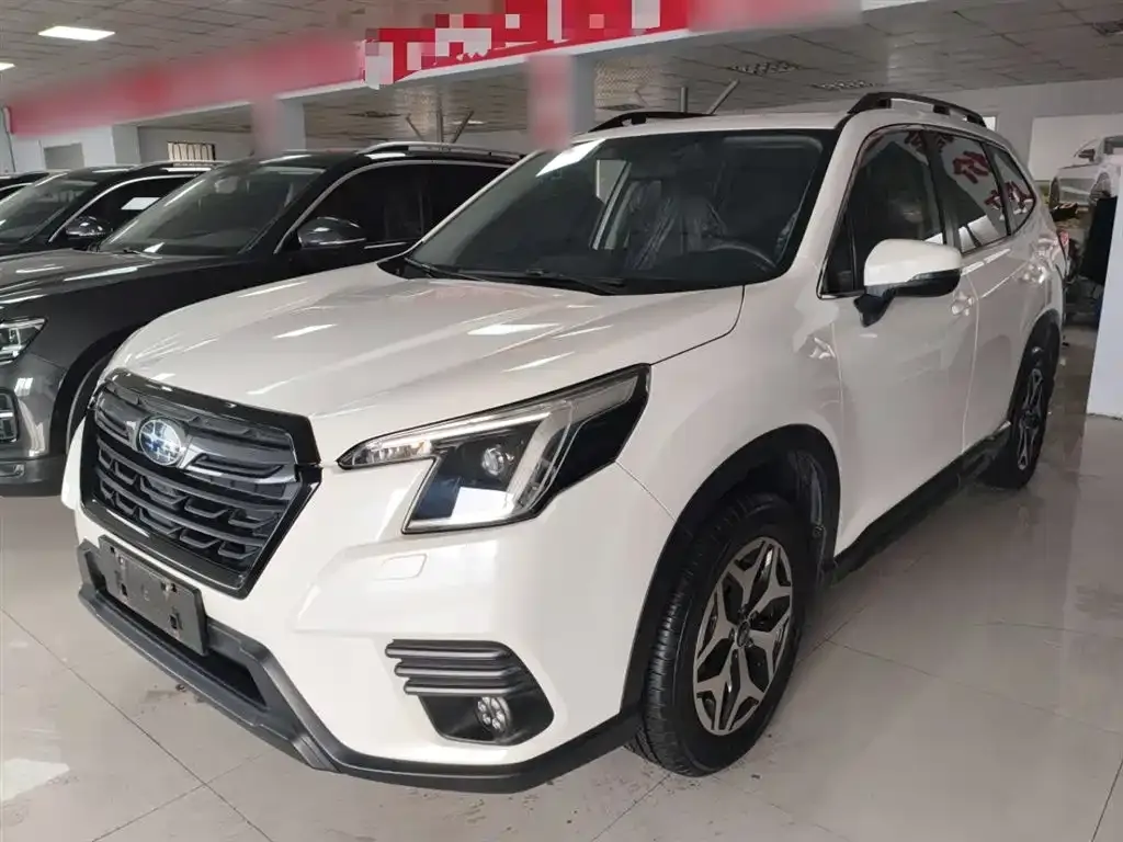 Subaru Forester — фото 3
