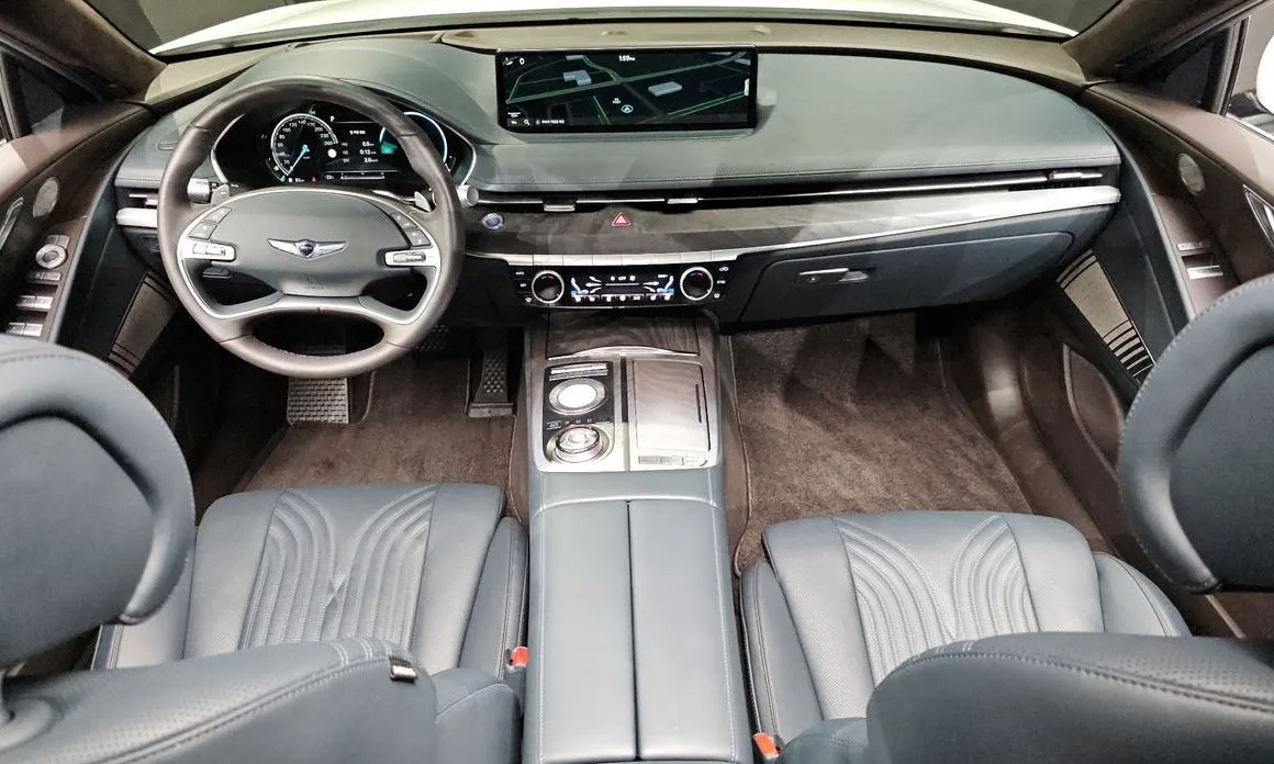 Genesis G80 — фото 10