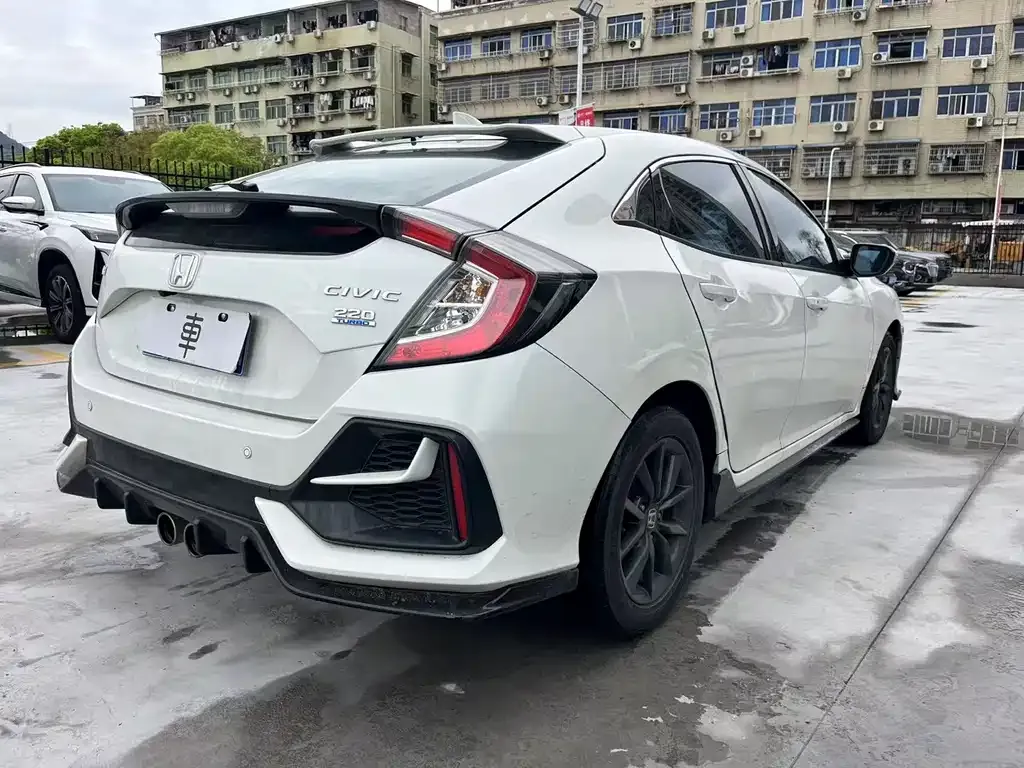 Honda Civic — фото 9
