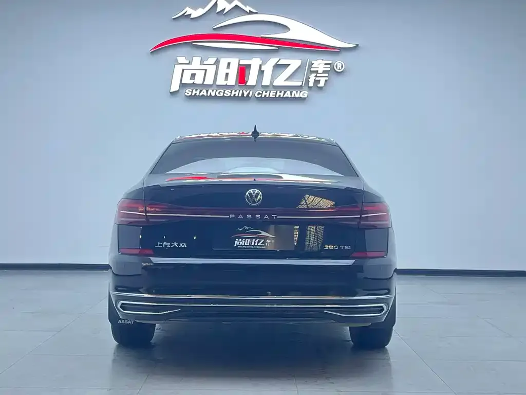 Volkswagen Passat — фото 5