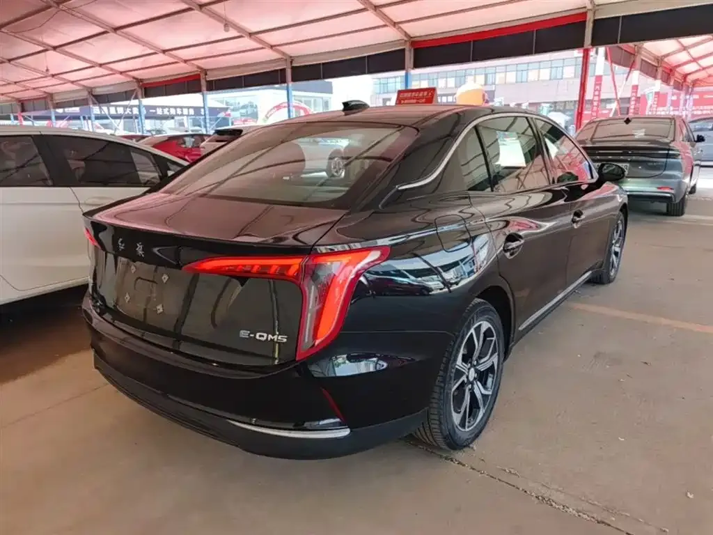 Hongqi E-QM5 2023 из CN, фото 6