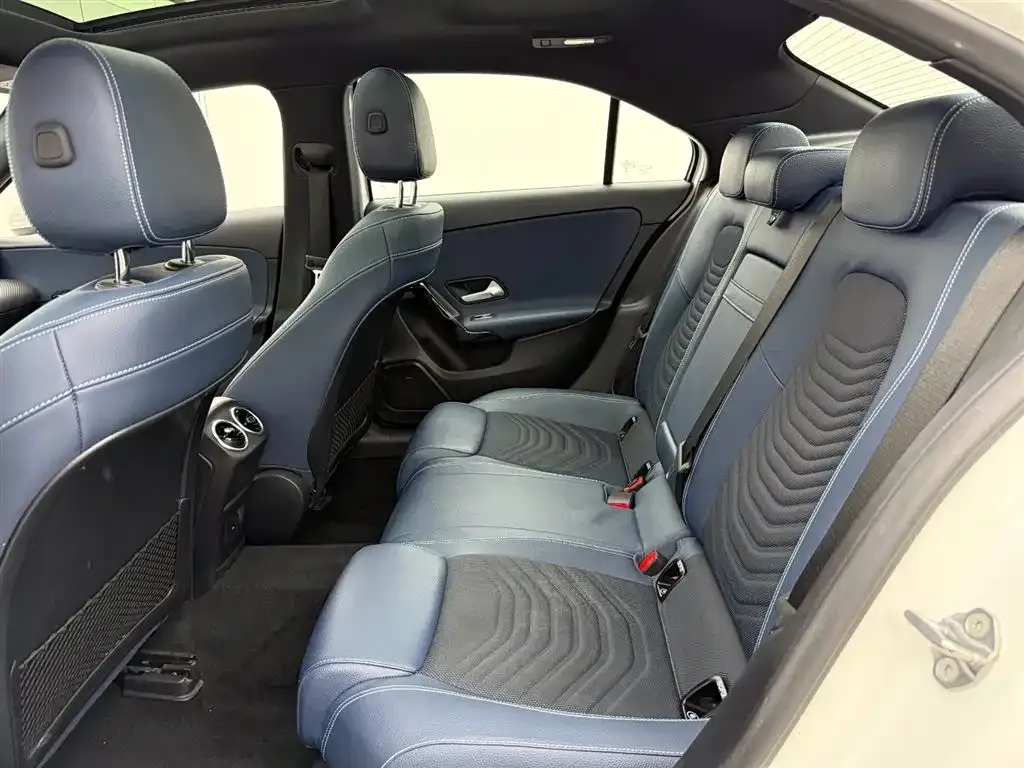 Mercedes-Benz A-Class 2021 из CN, фото 9
