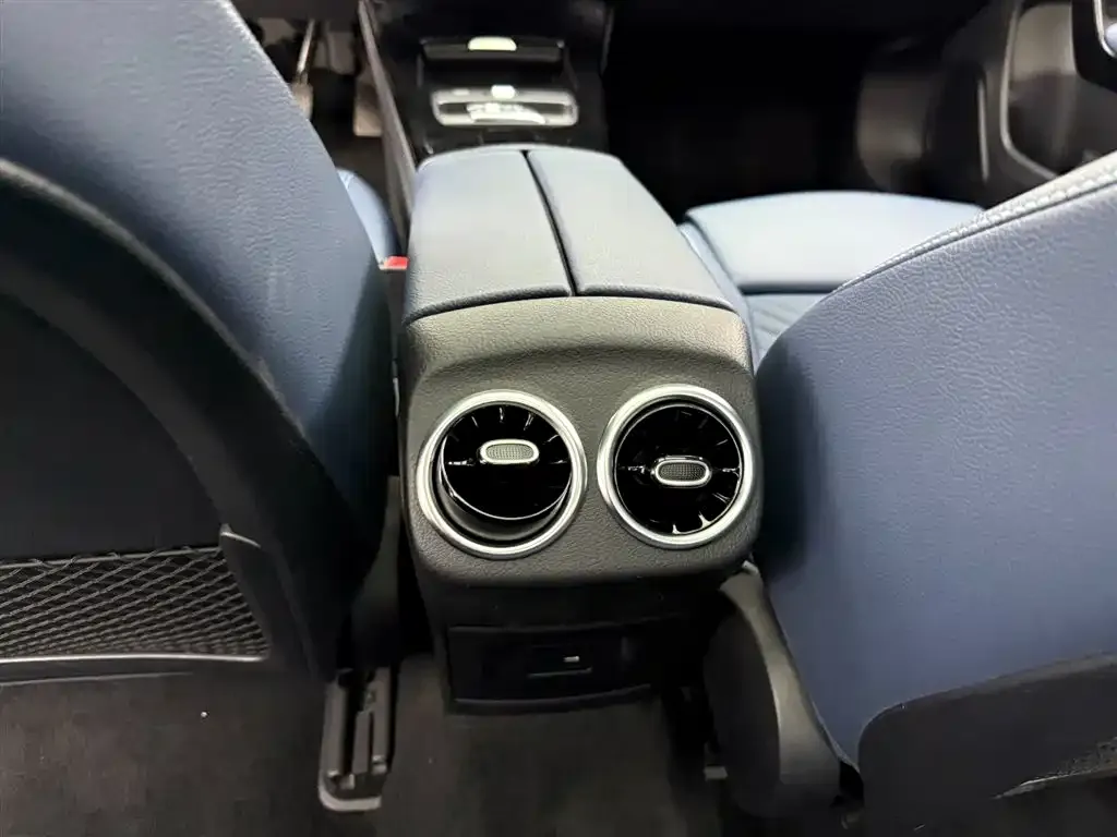 Mercedes-Benz A-Class 2021 из CN, фото 5