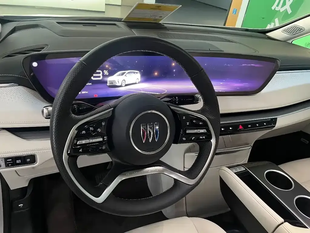 Buick GL8 Hybrid — фото 9