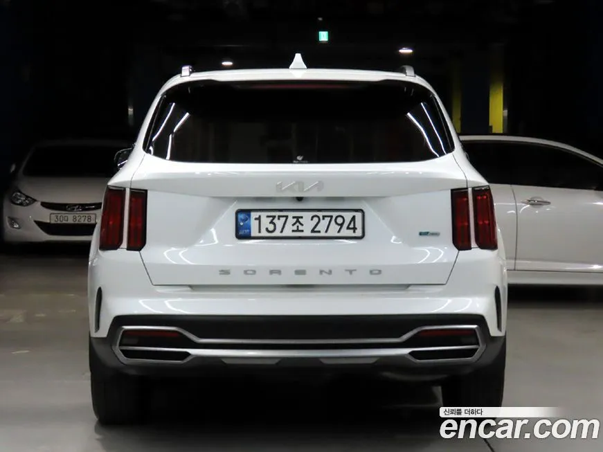Kia Sorento — фото 10