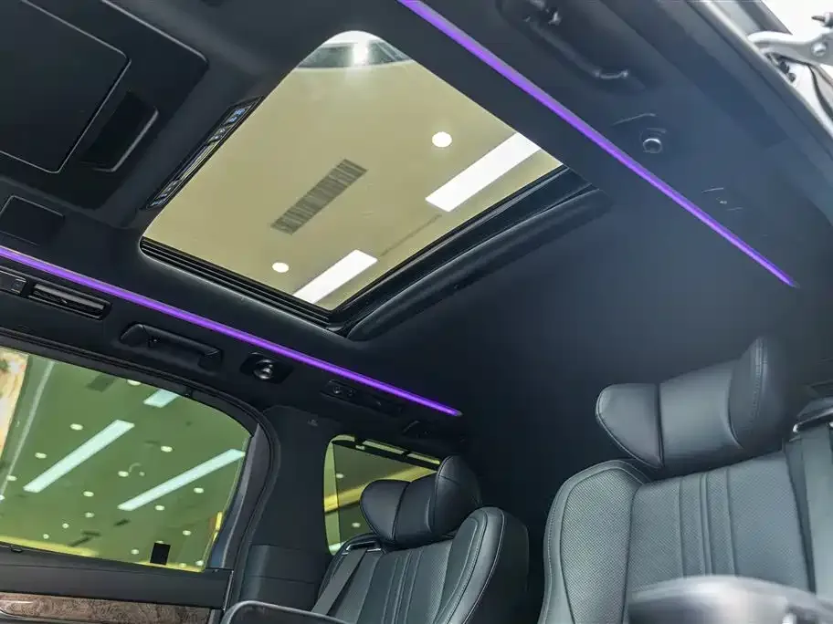 Toyota Alphard — фото 3