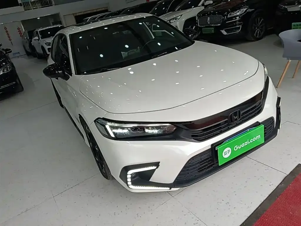 Honda Civic — фото 8