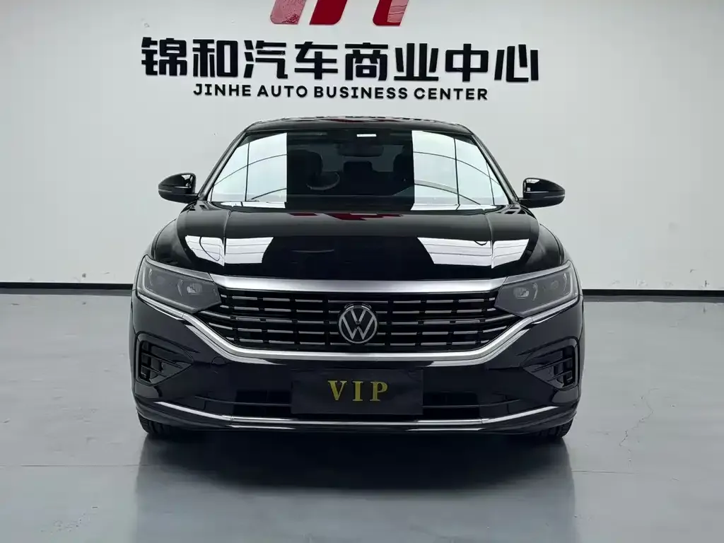 Volkswagen Passat — фото 2