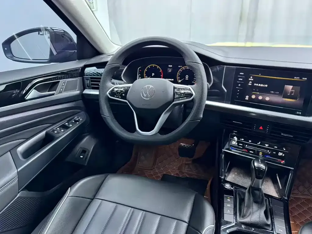 Volkswagen Passat — фото 4
