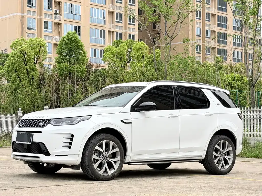 Land Rover Discovery Sport — фото 1