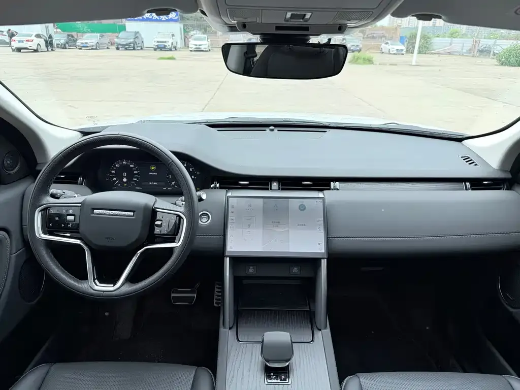 Land Rover Discovery Sport — фото 2