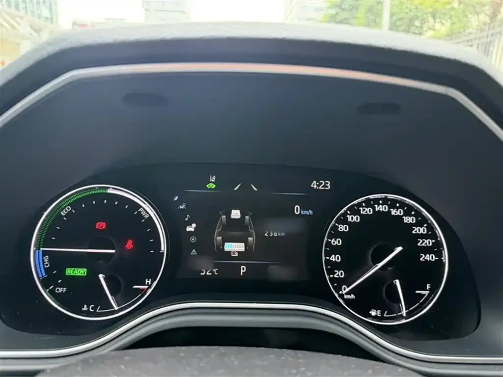 Toyota Avalon — фото 2