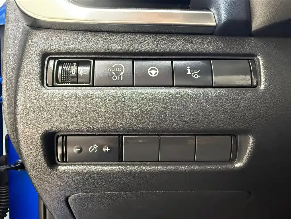 Nissan Qashqai — фото 9
