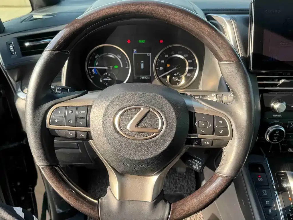 Lexus LM 2021 из CN, фото 3