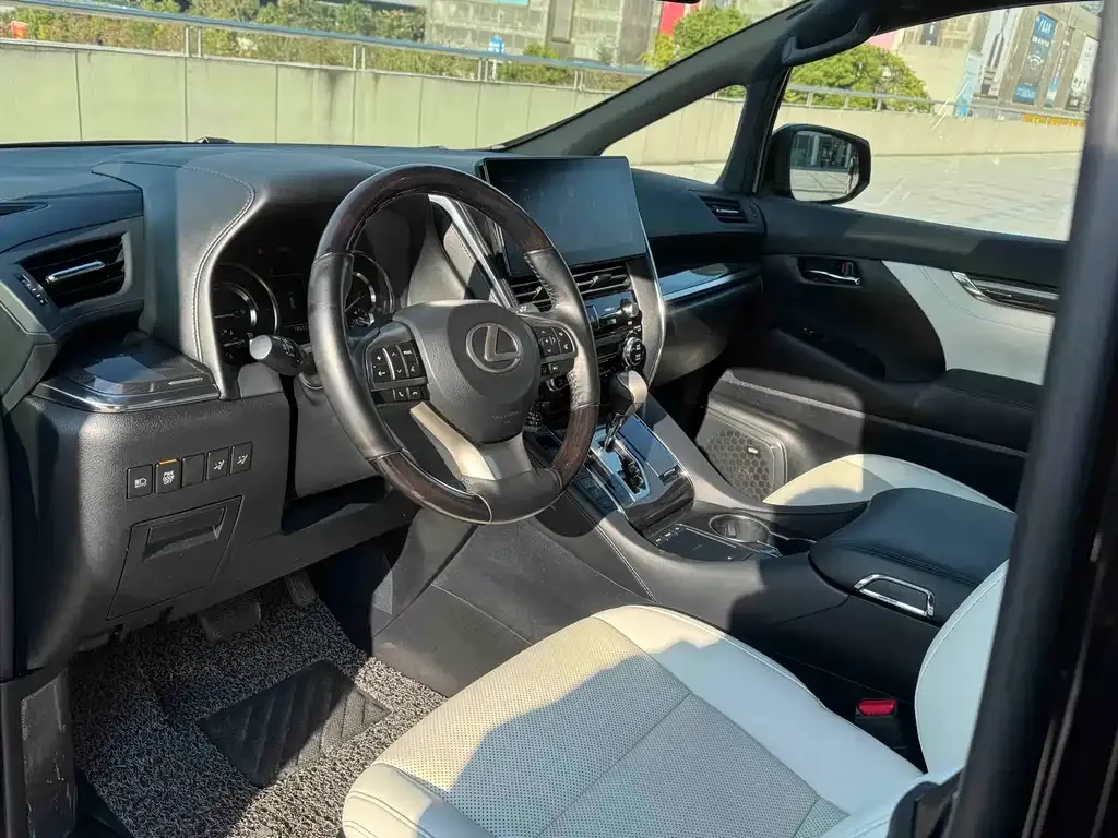 Lexus LM 2021 из CN, фото 8