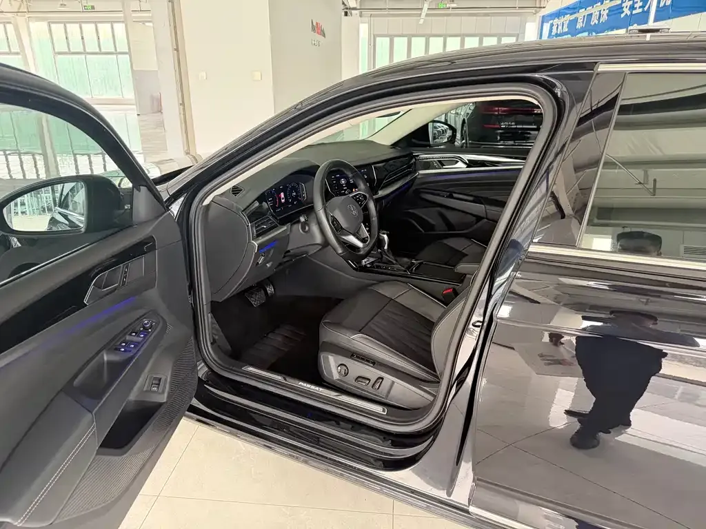 Volkswagen Passat — фото 9