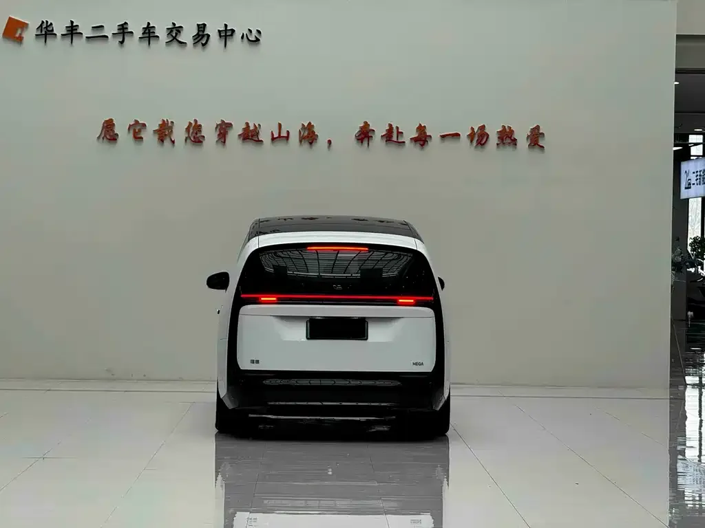 Li Auto MEGA 2024 из CN, фото 4
