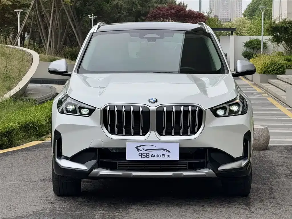 BMW X1 — фото 10