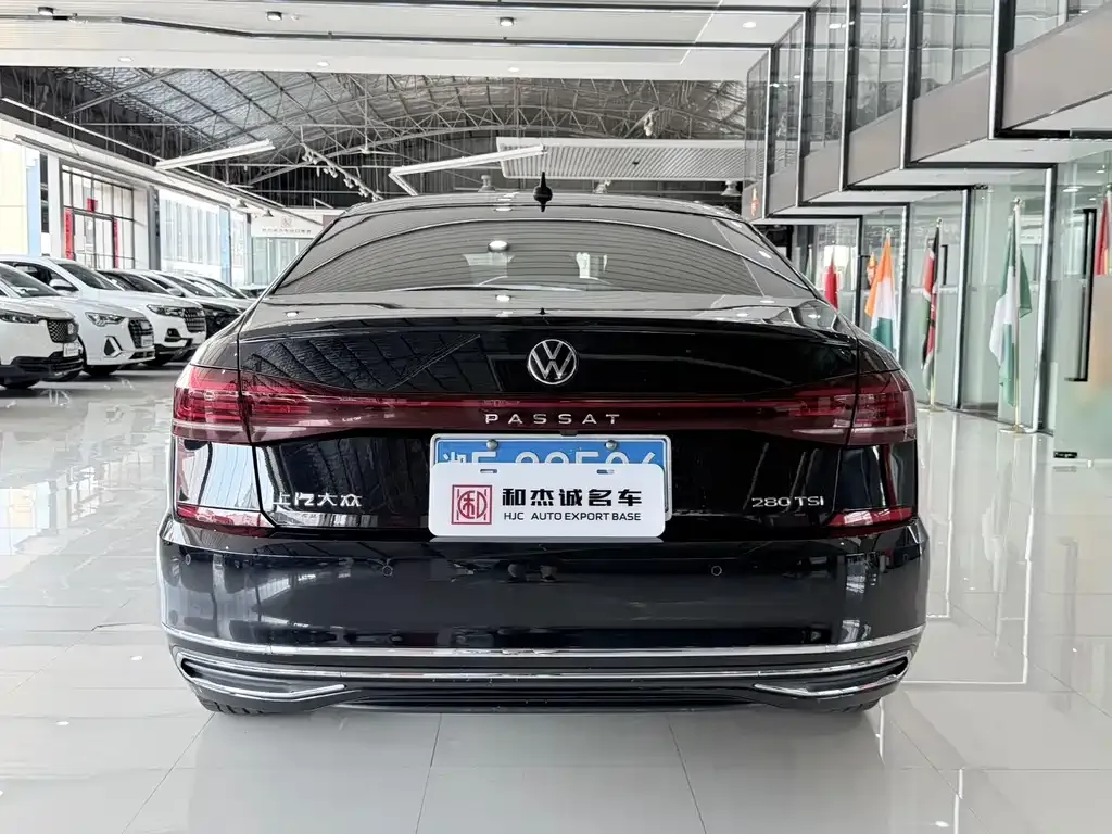Volkswagen Passat — фото 3
