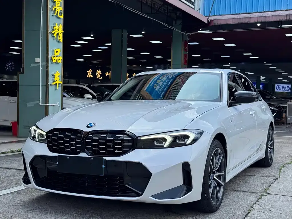 BMW 3 Series — фото 1