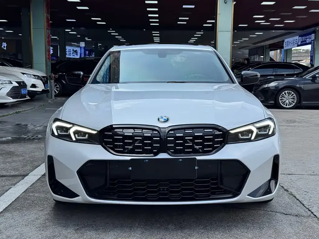 BMW 3 Series — фото 10