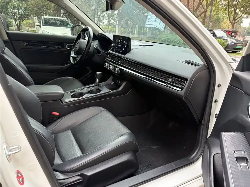 Honda Civic — фото 4